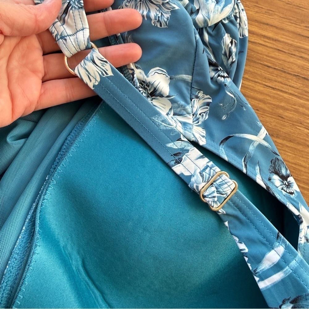 Artesands One Piece Swimsuit Blue Teal Floral Women’s Size 20 - Picture 4 of 5